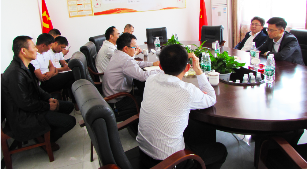 邵九思縣長檢查我司安全生產工作.jpg 邵九思縣長檢查我司安全生產工作.jpg